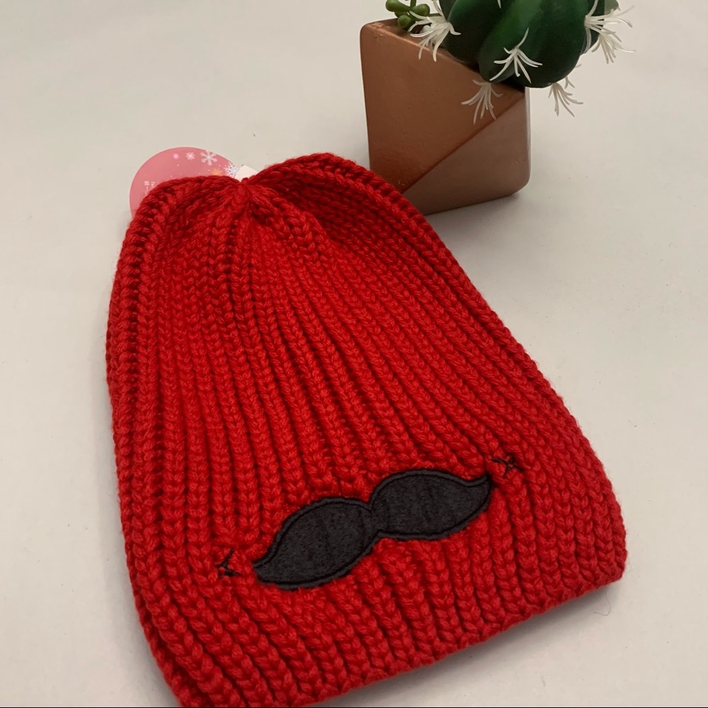 NWT- Toque Beanie Hat - Unisex - Red “Mustache” embroidered patch Cotton